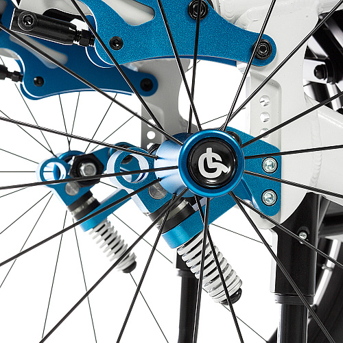 Амортизаторы задних колес